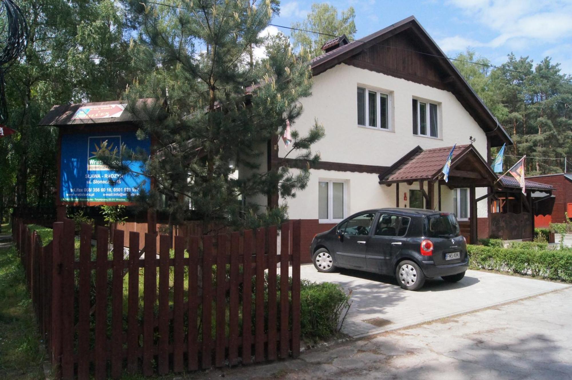 Osrodek Wypoczynkowy Wratislavia Hotel Radzyń Buitenkant foto