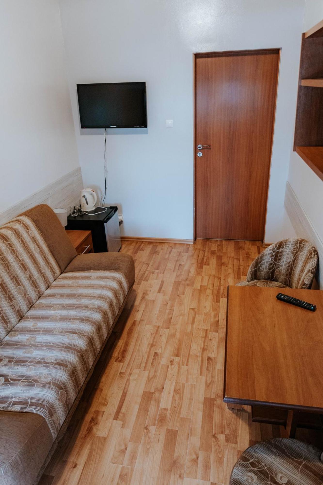 Osrodek Wypoczynkowy Wratislavia Hotel Radzyń Buitenkant foto